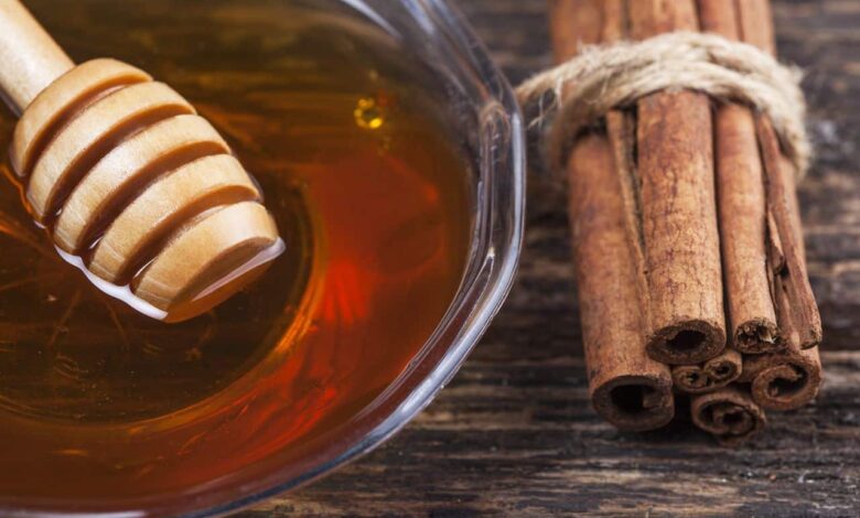 Honey and Cinnamon for Weight Loss